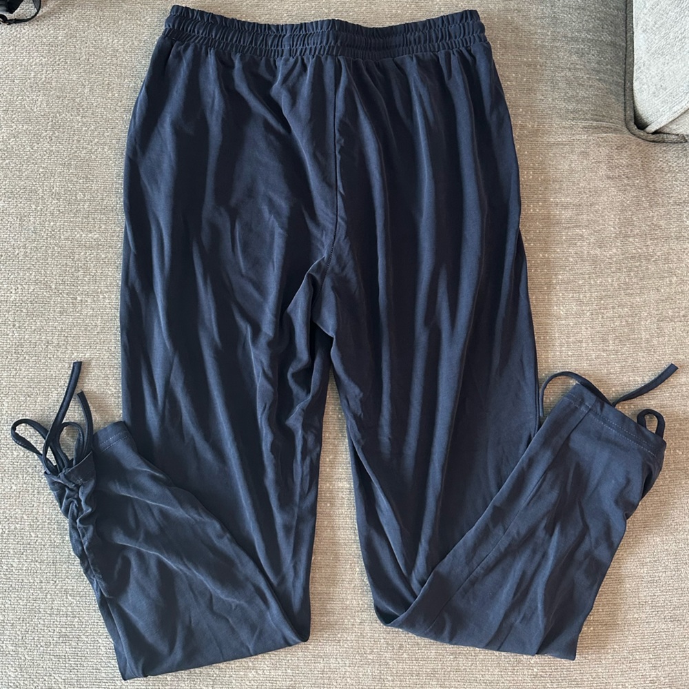 Splendid drawstring joggers small - Picture 2 of 3